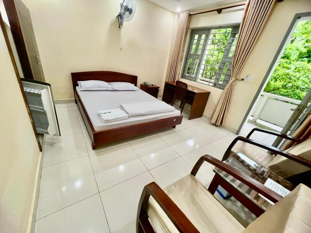 Truong Chinh Sach Cong Va Phat Trien Nong Thon Ho-Chi-Minh-Stadt Exterior foto